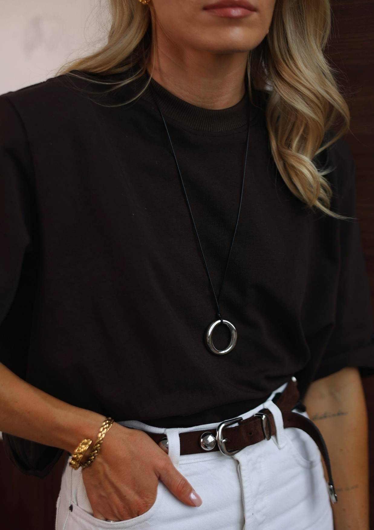 25